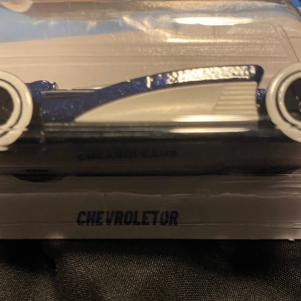 Hot Wheels Track Aces Car Treasure Hunt